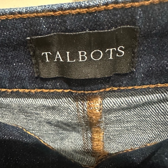 Talbots Dark Wash Flare Jeans With Gold Buttons, Size 6P - Picture 2 of 7